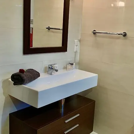 Slupski Premium Nr5 Wifi Netflix Smart Tv50 Full Kitchen Double Bathtub Up To 4 People Full Pleasure Quality (adults Only) Słupsk