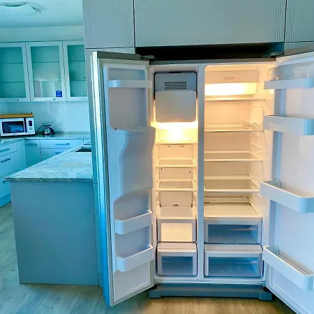 Slupski Premium Nr5 Wifi Netflix Smart Tv50 Full Kitchen Double Bathtub Up To 4 People Full Pleasure Quality (adults Only) Apartament *