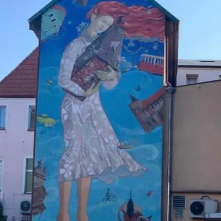 Slupski Premium Nr5 Wifi Netflix Smart Tv50 Full Kitchen Double Bathtub Up To 4 People Full Pleasure Quality (adults Only) Apartament