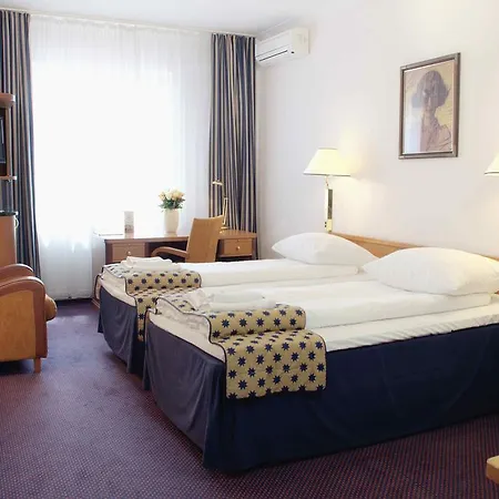 Slupski Premium Nr5 Wifi Netflix Smart Tv50 Full Kitchen Double Bathtub Up To 4 People Full Pleasure Quality (adults Only) * Słupsk