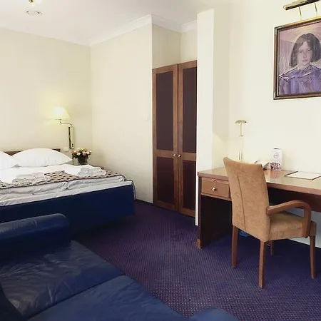 Slupski Premium Nr5 Wifi Netflix Smart Tv50 Full Kitchen Double Bathtub Up To 4 People Full Pleasure Quality (adults Only) Słupsk