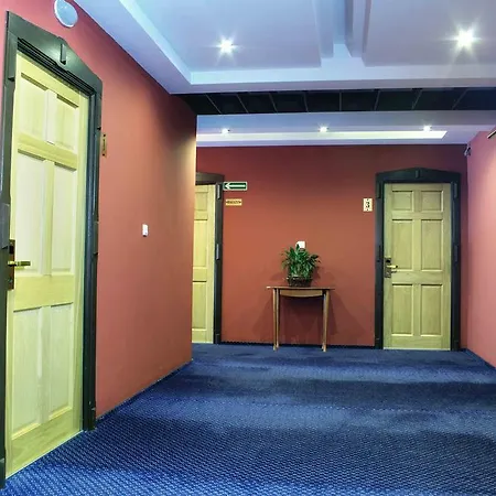 Slupski Premium A5 - - Wifi Netflix Smart Tv50 - - Salon - - Sypialnia - - Pelna Kuchnia - - Salon Kapielowy Z Tv I Dwuosobowa Wanna - - Wysoka Jakosc Za Niska Cene - - Zapraszamy (adults Only) Apartament
