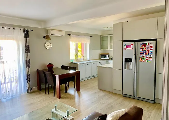 Slupski Premium Nr5 Wifi Netflix Smart Tv50 Full Kitchen Double Bathtub Up To 4 People Full Pleasure Quality (adults Only) Апартаменты Слупск