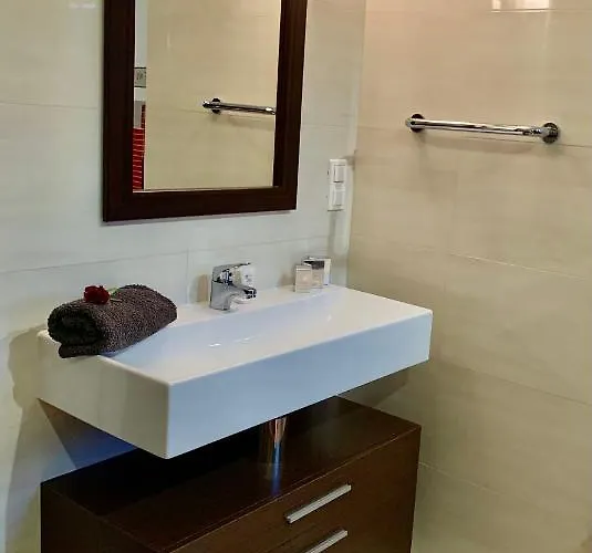 Slupski Premium Nr5 Wifi Netflix Smart Tv50 Full Kitchen Double Bathtub Up To 4 People Full Pleasure Quality (adults Only) Слупск