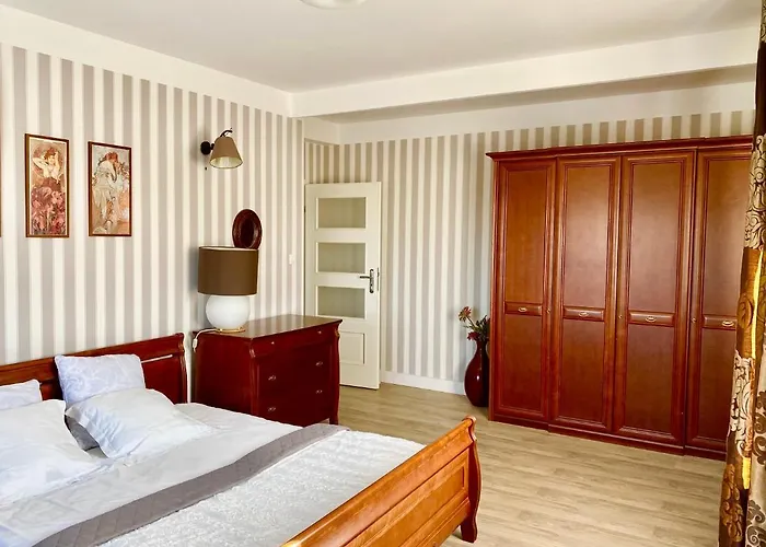 Slupski Premium Nr5 Wifi Netflix Smart Tv50 Full Kitchen Double Bathtub Up To 4 People Full Pleasure Quality (adults Only) *