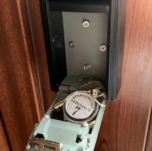 Slupski Premium Nr5 Wifi Netflix Smart Tv50 Full Kitchen Double Bathtub Up To 4 People Full Pleasure Quality (adults Only) * Слупск